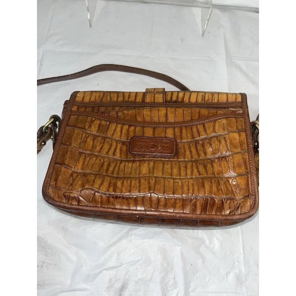Vintage Dooney Bourke Croc Embossed Leather Cat Eye Flap Bag MADE IN USA_7